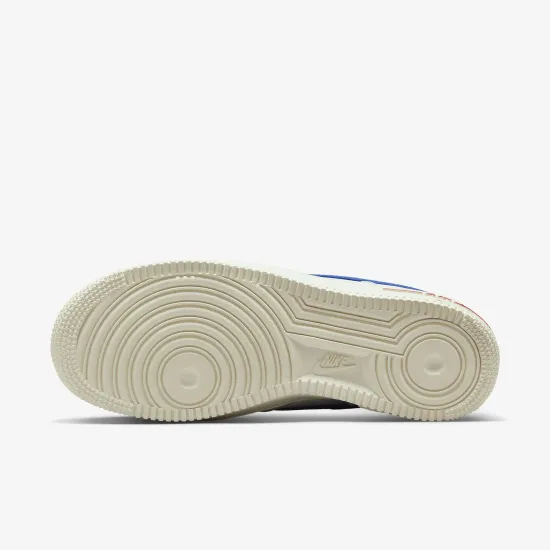 Кросівки Nike Air Force 1 '07 LX DR0148-100
