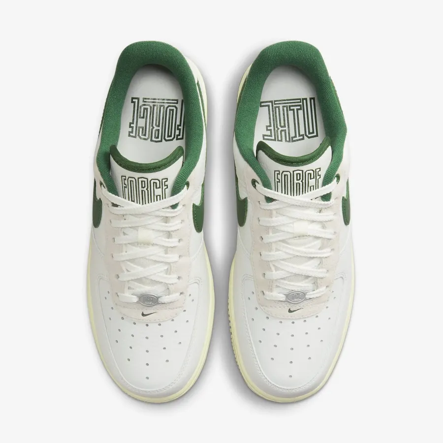 Кросівки Nike Air Force 1 '07 LX DR0148-102