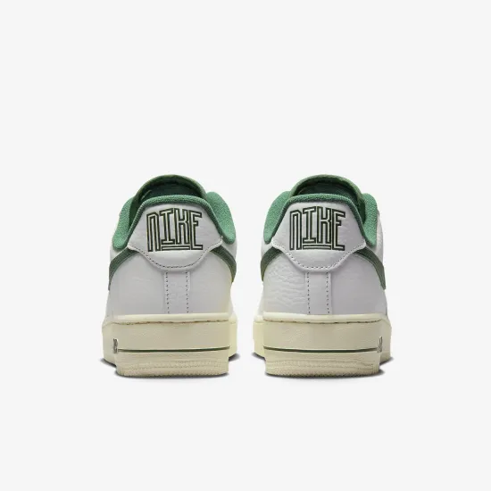 Кросівки Nike Air Force 1 '07 LX DR0148-102