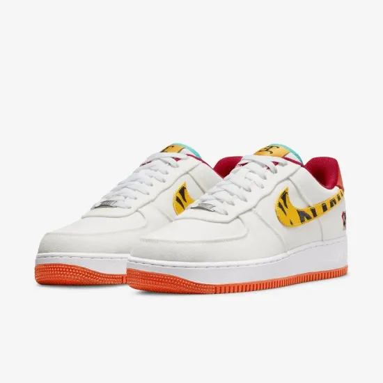 Кросівки Nike Air Force 1 '07 LX DR0148-171
