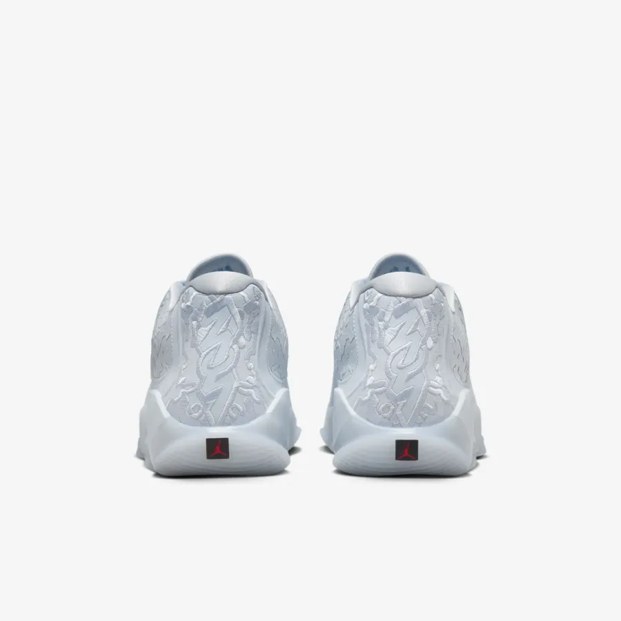 Кросівки Nike Air Jordan Zion 3 DR0675-400