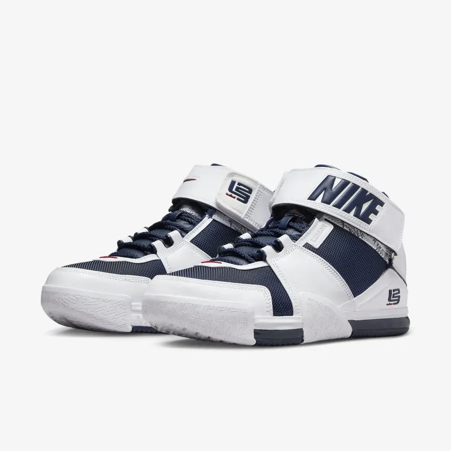 Кросівки Nike Air Zoom Lebron 2 DR0826-100