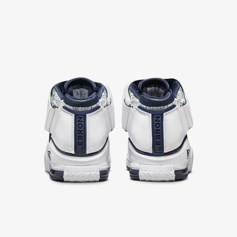 Кросівки Nike Air Zoom Lebron 2 DR0826-100