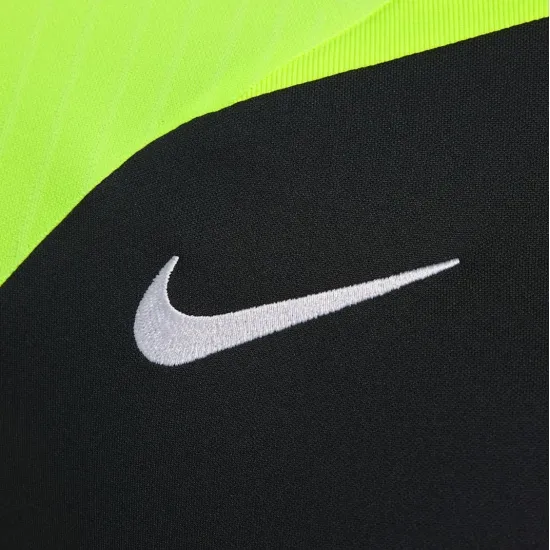 Футболка Nike Dri‑FIT Strike III Jersey DR0889-011