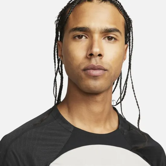 Футболка Nike Dri‑FIT Strike III Jersey DR0889-052