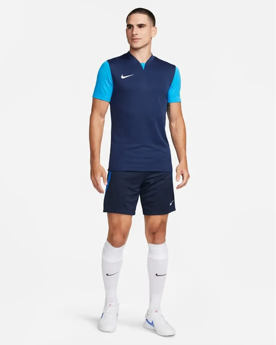 Футболка Nike Dri-FIT Trophy V DR0933-410
