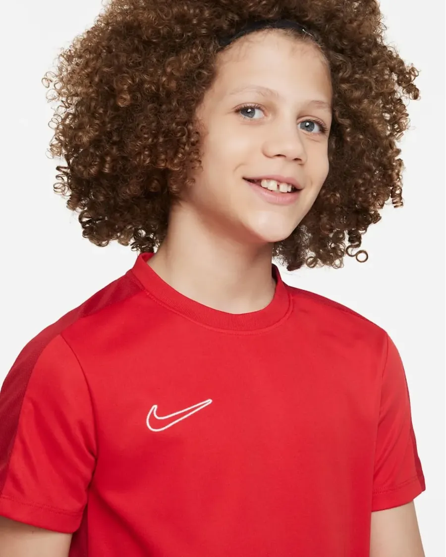 Футболка Nike Dri-FIT Academy 23 DR1343-657