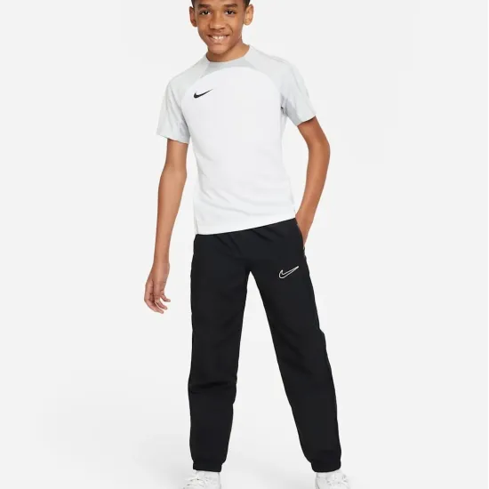 Футболка Nike Dri-FIT Strike 23 DR2287-100