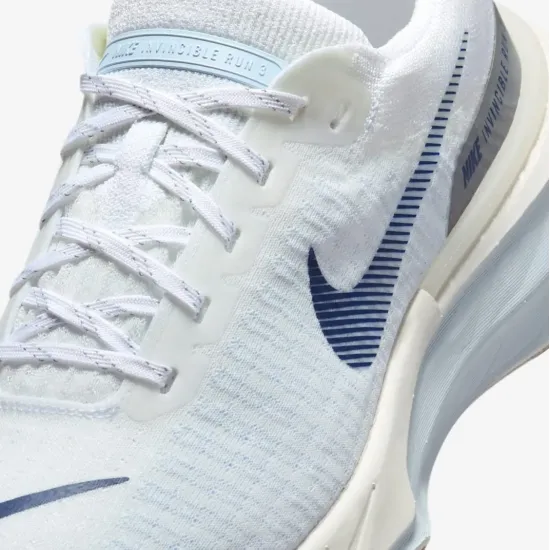Кросівки Nike Invincible 3 Road Running DR2615-107