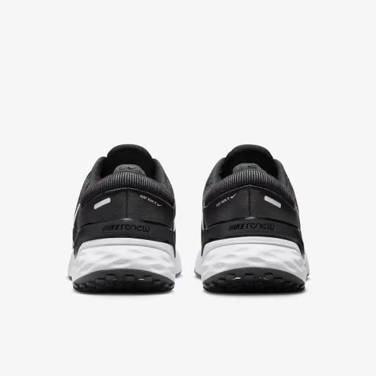 Кросівки Nike Renew Run 4 DR2682-002