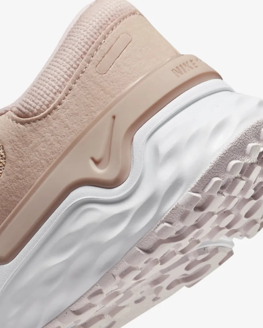 Кросівки Nike Renew Run 4 DR2682-600