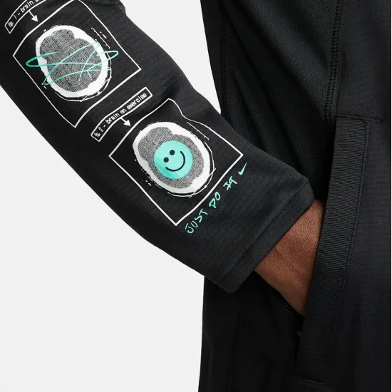 Куртка Nike Windrunner D.Y.E. Running DR2827-010
