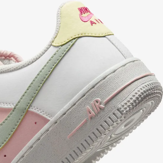Кросівки Nike Air Force 1 Impact DR4853-100