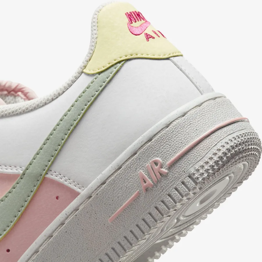 Кросівки Nike Air Force 1 Impact DR4853-100