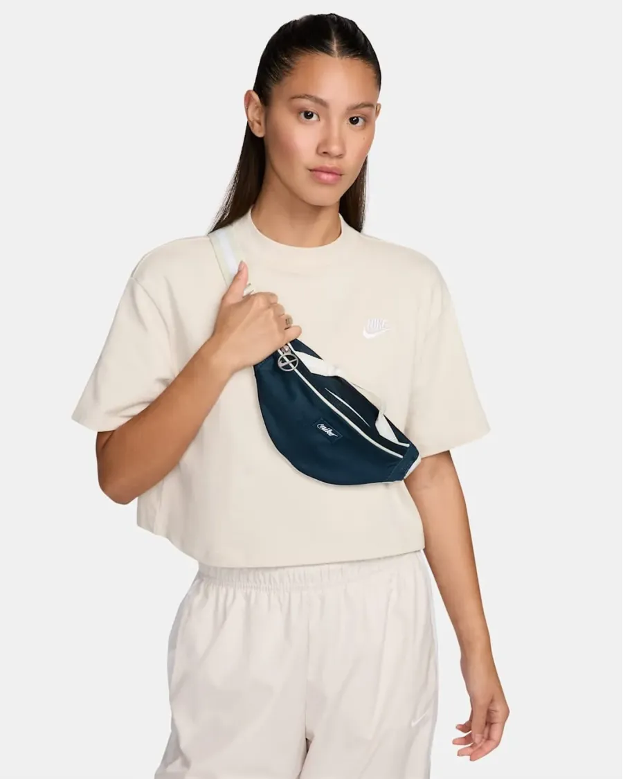 Сумка Nike Heritage Waistpack Retro DR6266-478