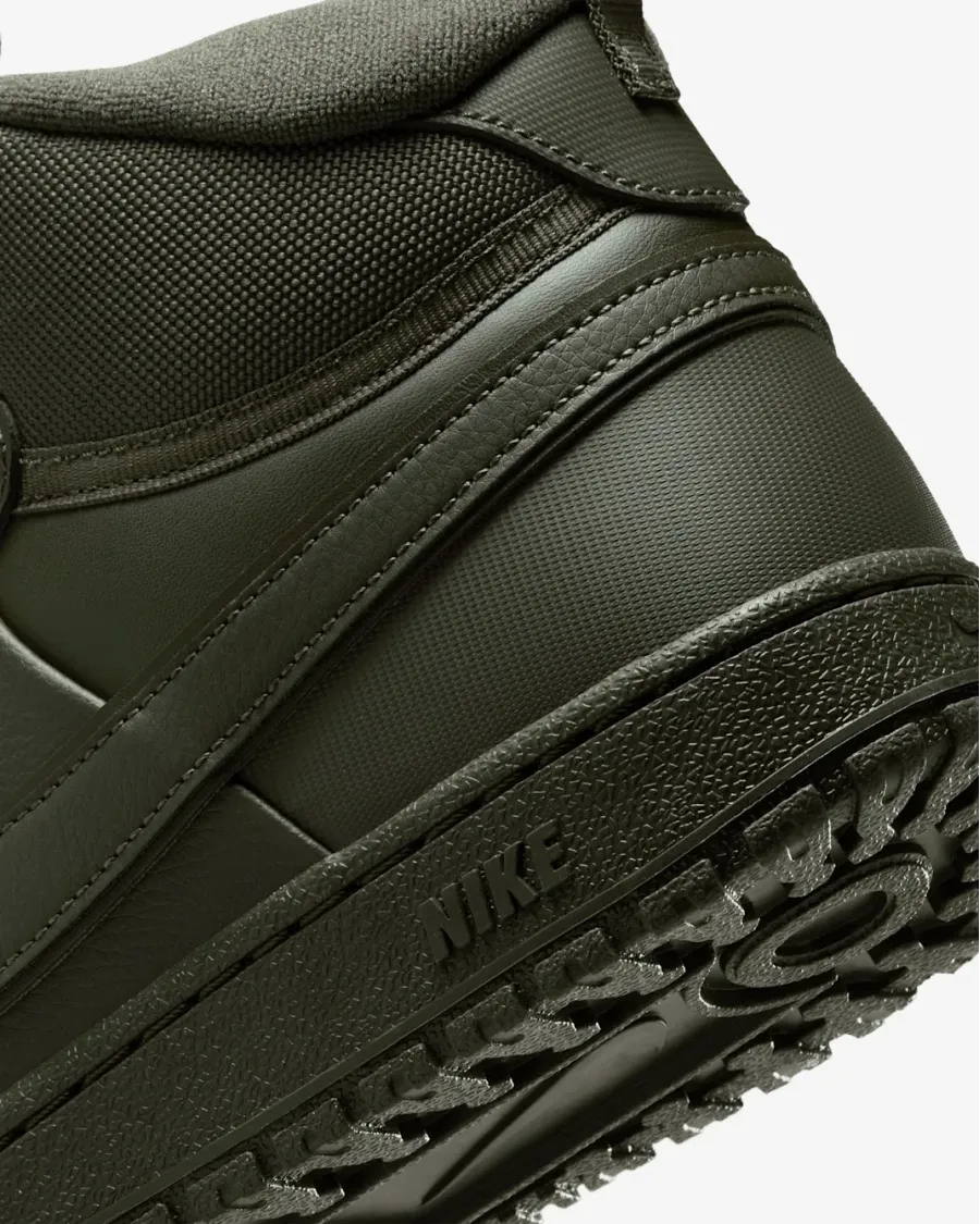 Кросівки Nike Court Vision Mid Winter DR7882-300