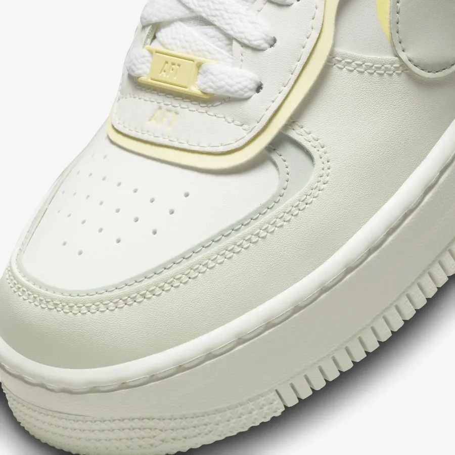 Кросівки Nike Air Force 1 Shadow DR7883-101