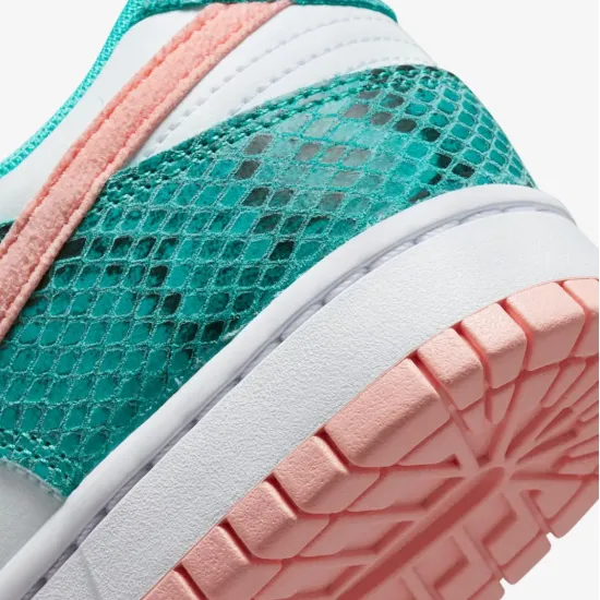 Кросівки Nike Dunk Low DR8577-300