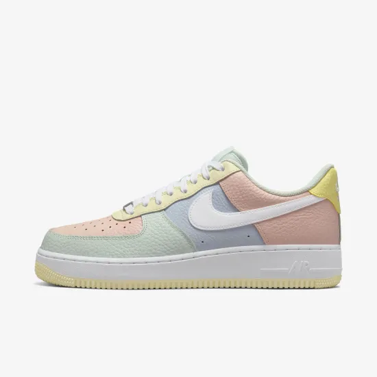 Кросівки Nike Air Force 1 '07 SN Easter DR8590-600