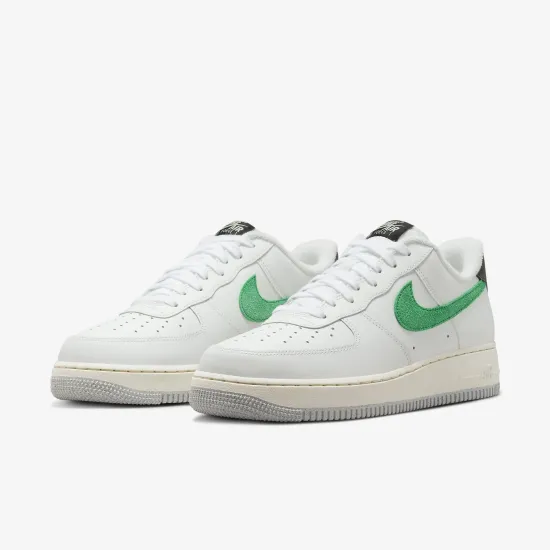 Кросівки Nike Air Force 1 '07 DR8593-100