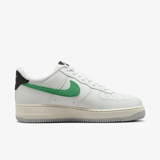 Кросівки Nike Air Force 1 '07 DR8593-100