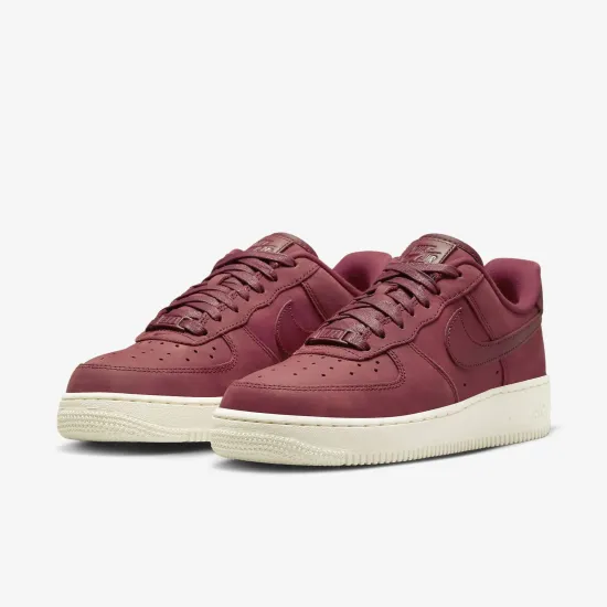 Кросівки Nike Air Force 1 Premium DR9503-600