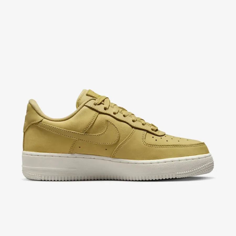 Кросівки Nike Air Force 1 Premium DR9503-700