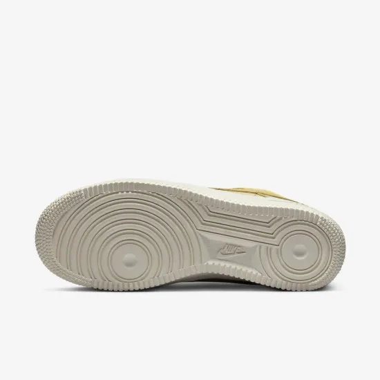Кросівки Nike Air Force 1 Premium DR9503-700