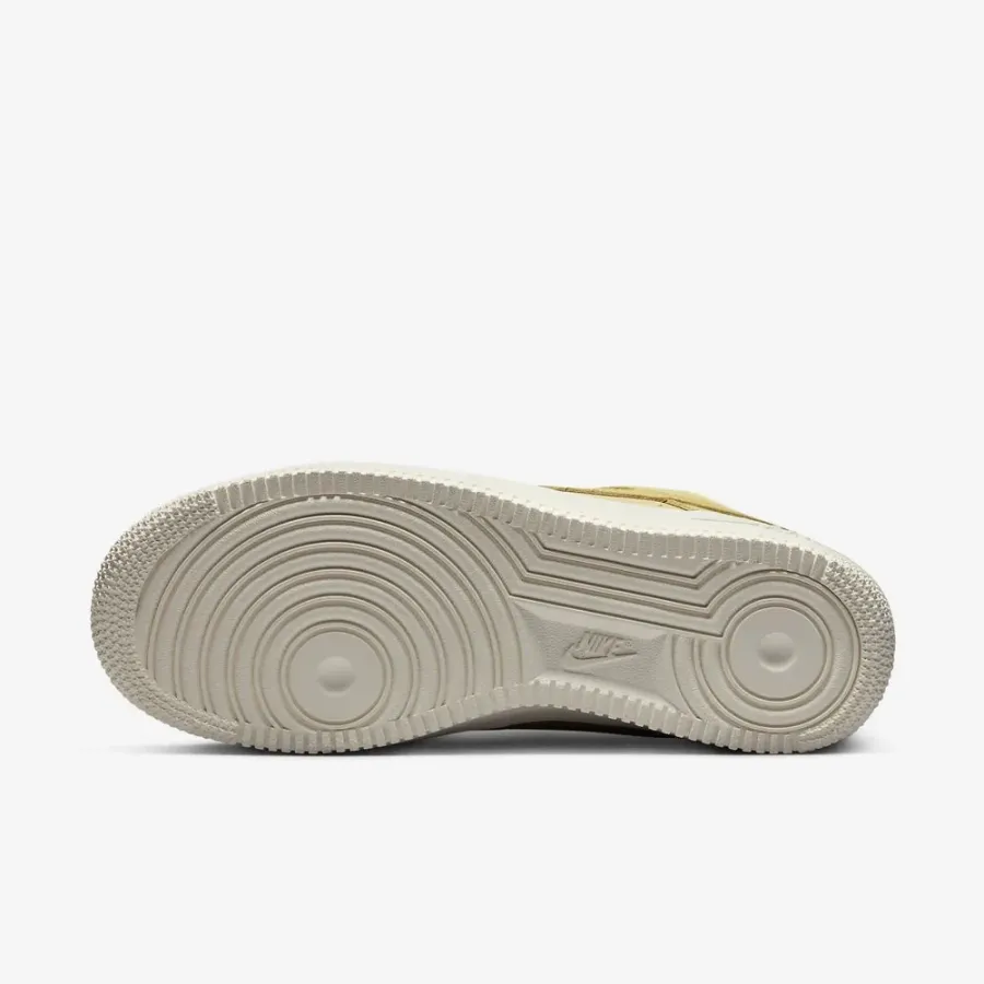 Кросівки Nike Air Force 1 Premium DR9503-700