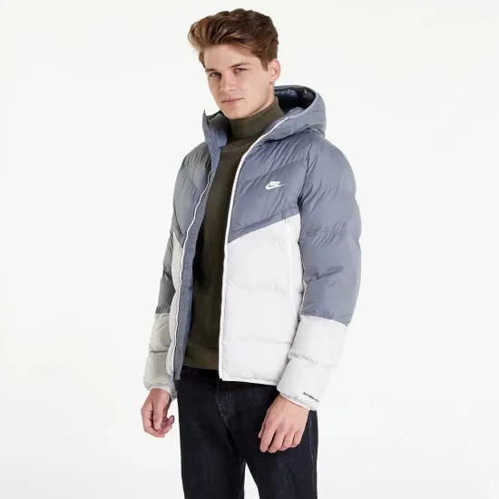 Куртка Nike Storm-Fit Windrunner DR9605-084