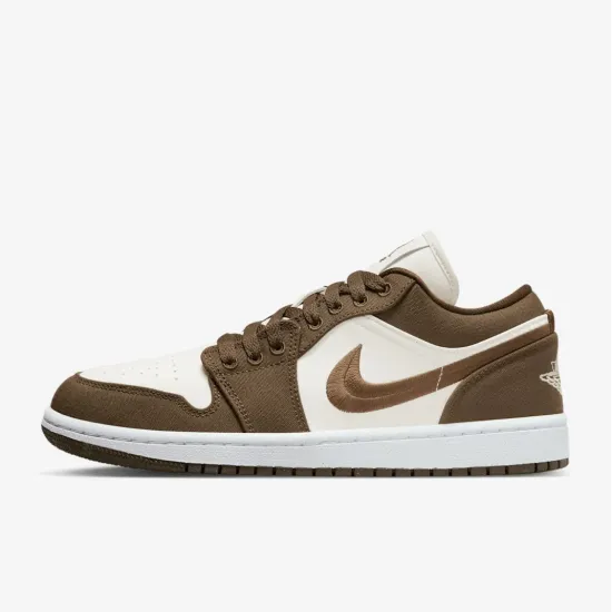 Кросівки Nike Air Jordan 1 Low SE DV0426-301