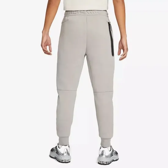 Спортивні штани Nike Sportswear Tech Fleece Joggers DV0538-016