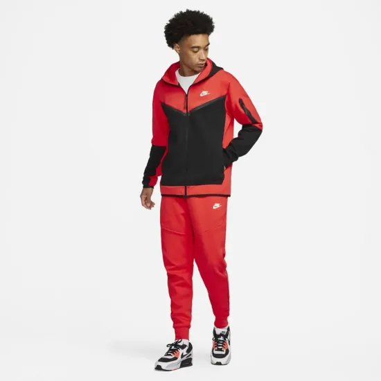 Спортивні штани Nike Sportswear Tech Fleece Joggers DV0538-696