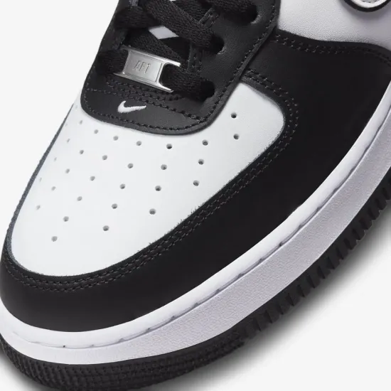 Кросівки Nike Air Force 1 Low 07 DV0788-001
