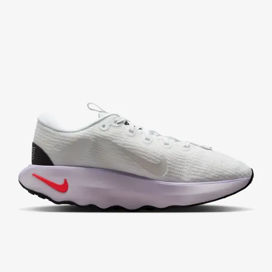 Кросівки Nike Motiva DV1238-101