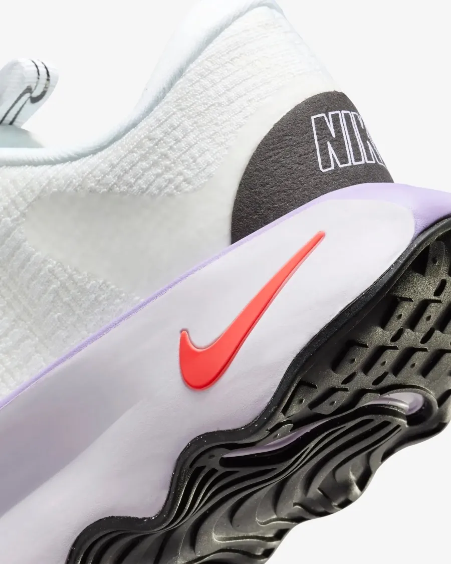 Кросівки Nike Motiva DV1238-101