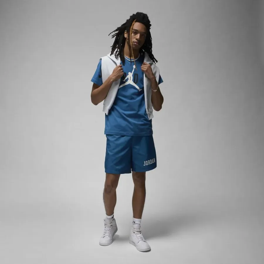 Футболка Nike Air Jordan Stretch SS DV1445-457