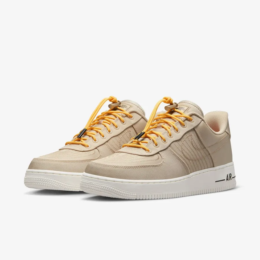 Кросівки Nike Air Force 1 LV8 3 DV1622-100