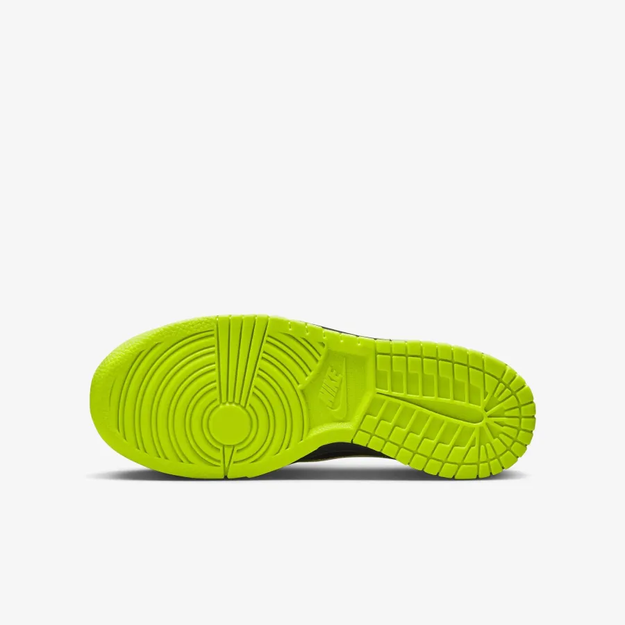Кросівки Nike Dunk Low SE DV1694-900