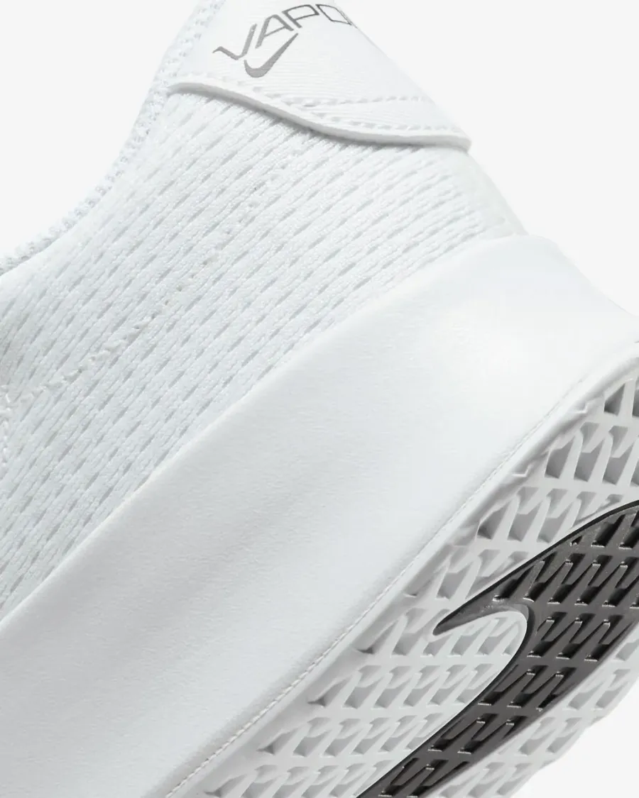 Кросівки Nike Vapor Lite 2 HC DV2018-100
