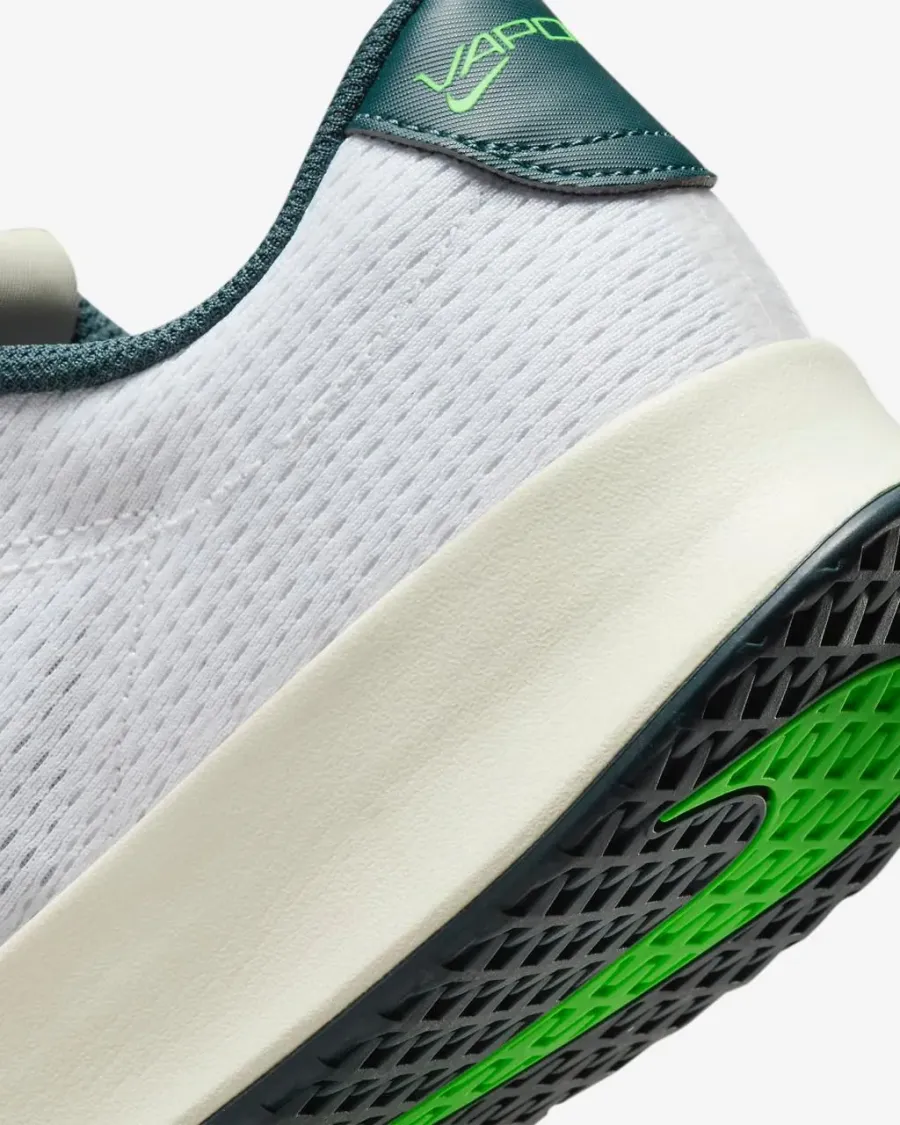 Кросівки Nike Vapor Lite 2 HC DV2018-101