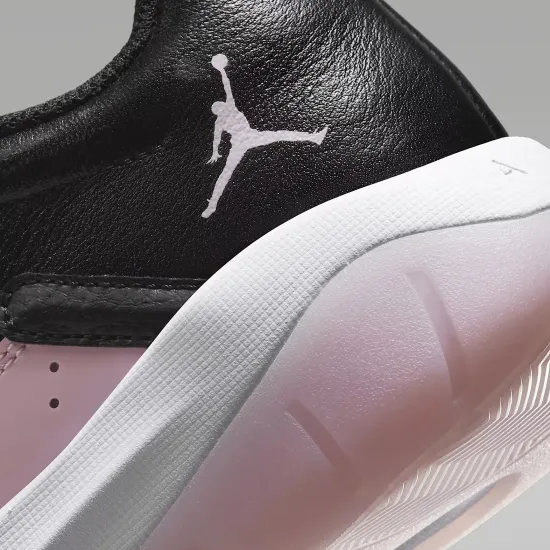 Кросівки Nike Air Jordan 11 Comfort Low DV2629-051