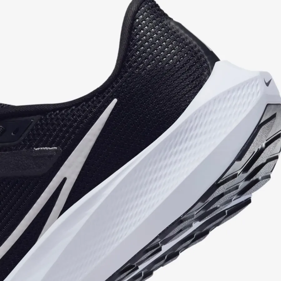 Кросівки Nike Air Zoom Pegasus 40 DV3853-001