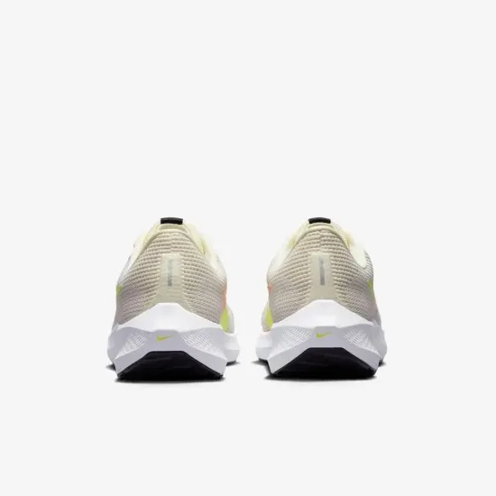 Кросівки Nike Air Zoom Pegasus 40 DV3853-101