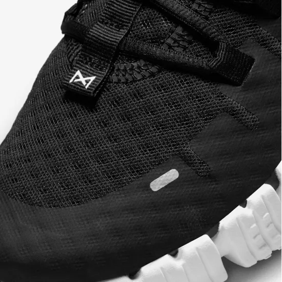 Кросівки Nike Free Metcon 5 Training DV3949-001