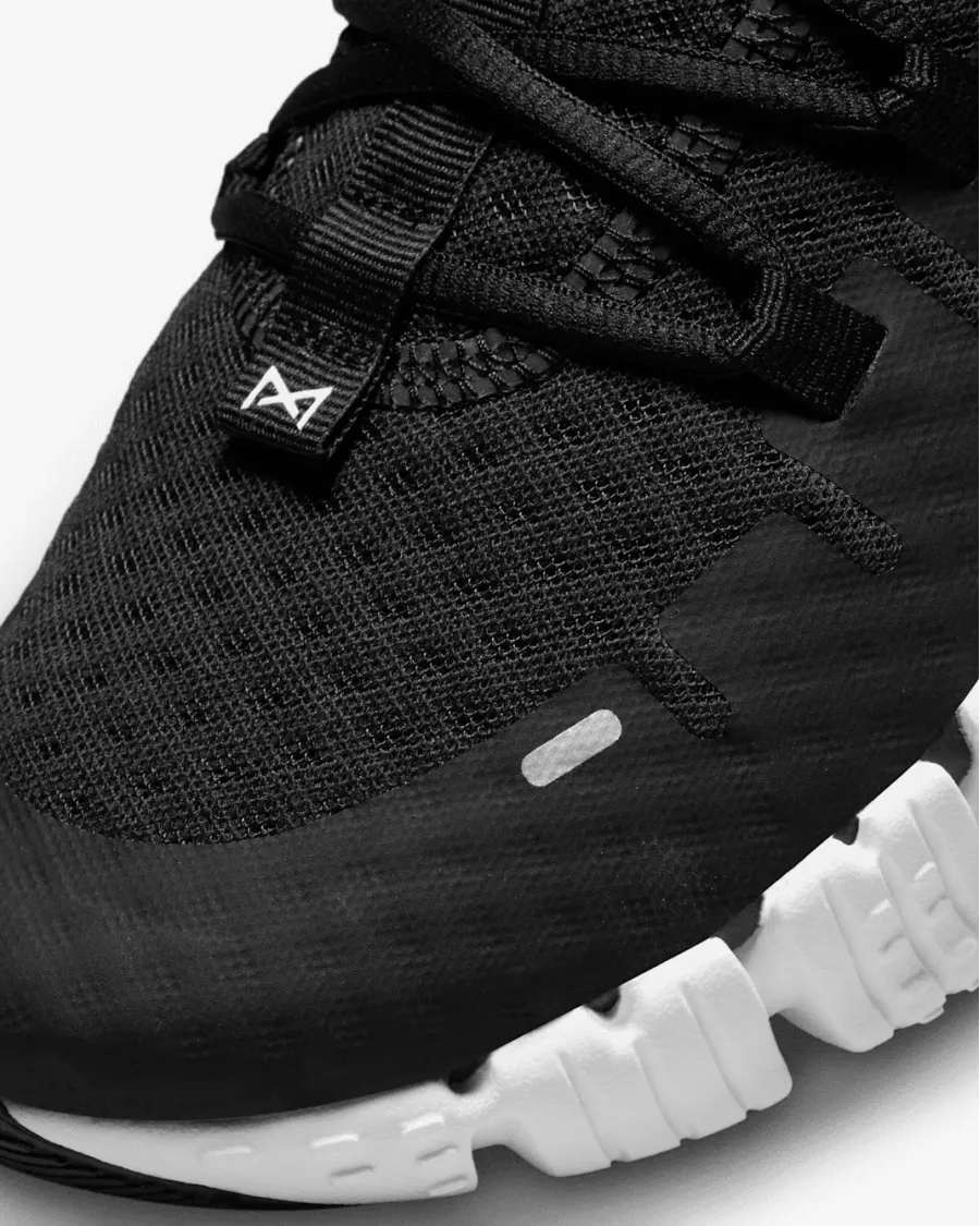Кросівки Nike Free Metcon 5 Training DV3949-001