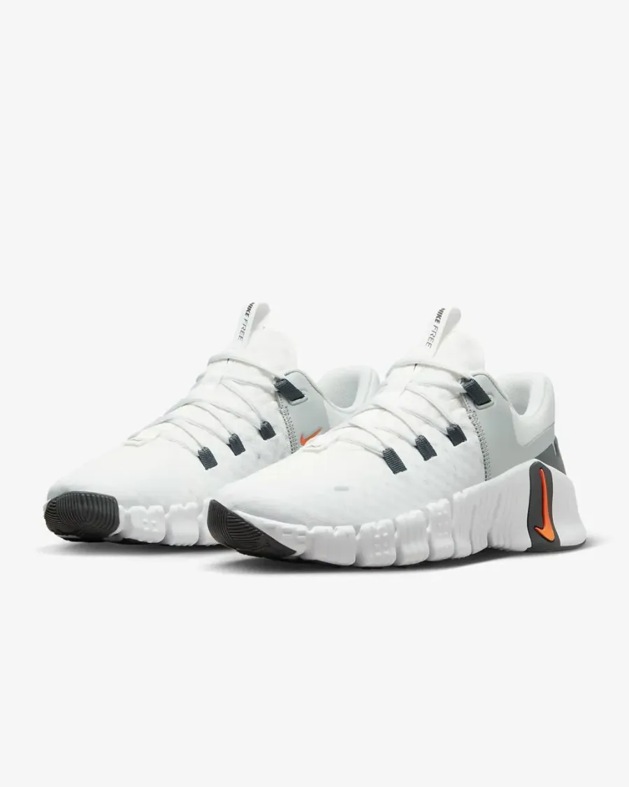 Кросівки Nike Free Metcon 5 Training DV3949-101