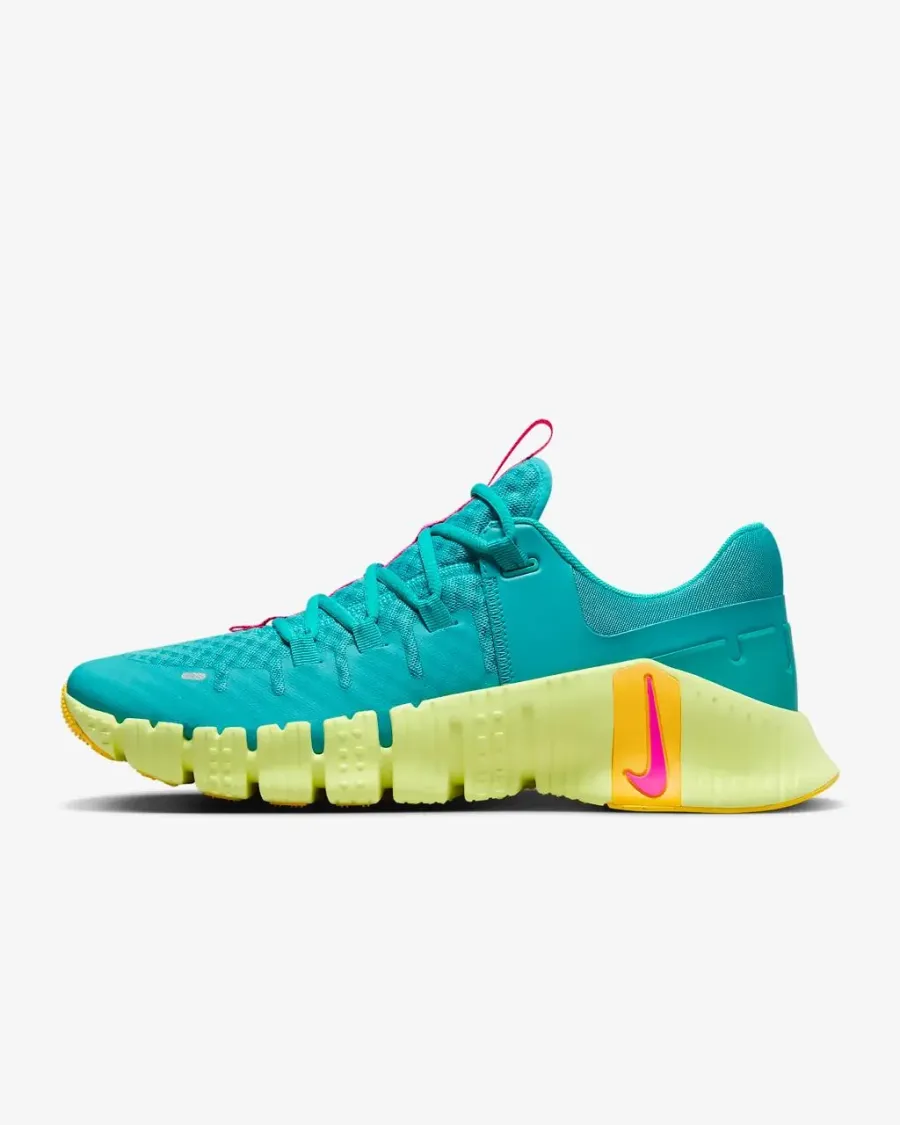 Кросівки Nike Free Metcon 5 Training DV3949-302