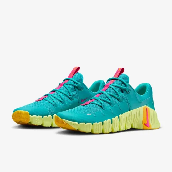 Кросівки Nike Free Metcon 5 Training DV3949-302