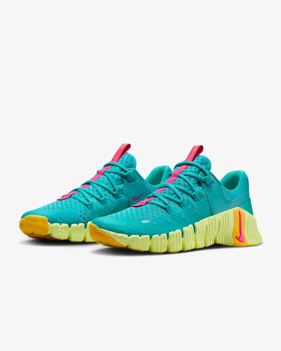Кросівки Nike Free Metcon 5 Training DV3949-302